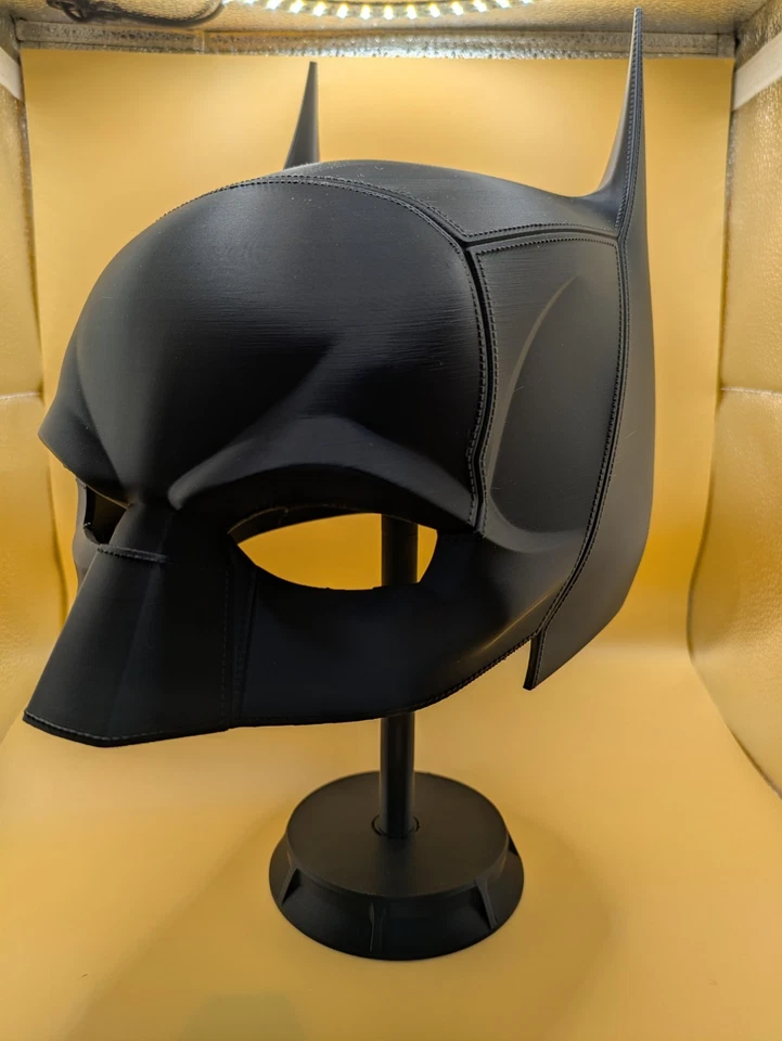 Máscara Cosplay Batman 2022 - Réplica Premium Impresso em 3D - Suporte para Presente de Natal - Imagem 2 de 4