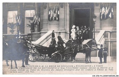 CAR-AFMP14-0678-75 - PARIS - Empfang von s-m die Königin von Holland Wihelmine -