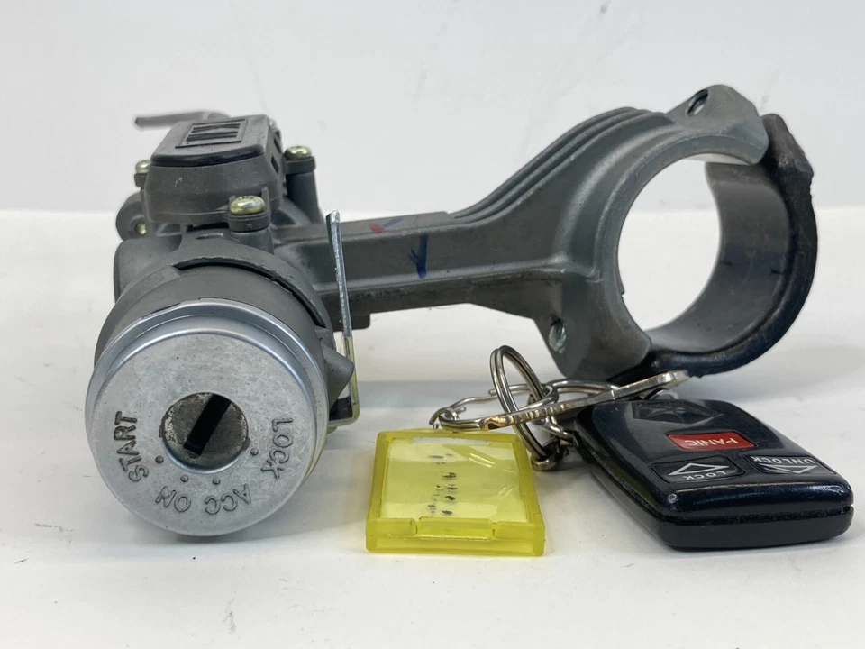 2005-2010 Kia Sportage 2.7L V6 A/T 4WD Ignition Switch Lock Cylinder W/ Key OEM - Image 3 of 4
