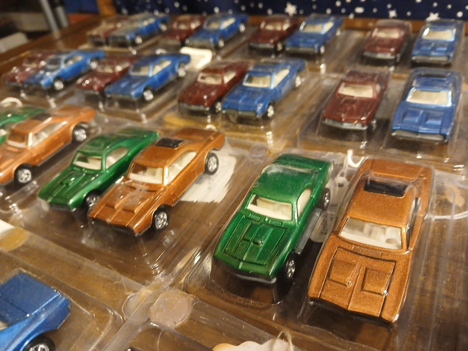 Johnny Lightning Camaro/Cargador 1996 Lote Surtido de 50 Coches en Total Foto 3 de 4