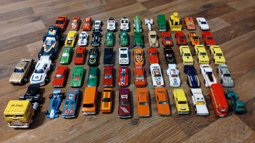 Huge Lot Of 60 Vintage Die-cast Cars Hot Wheels Ertl Tomica Ideal And More!