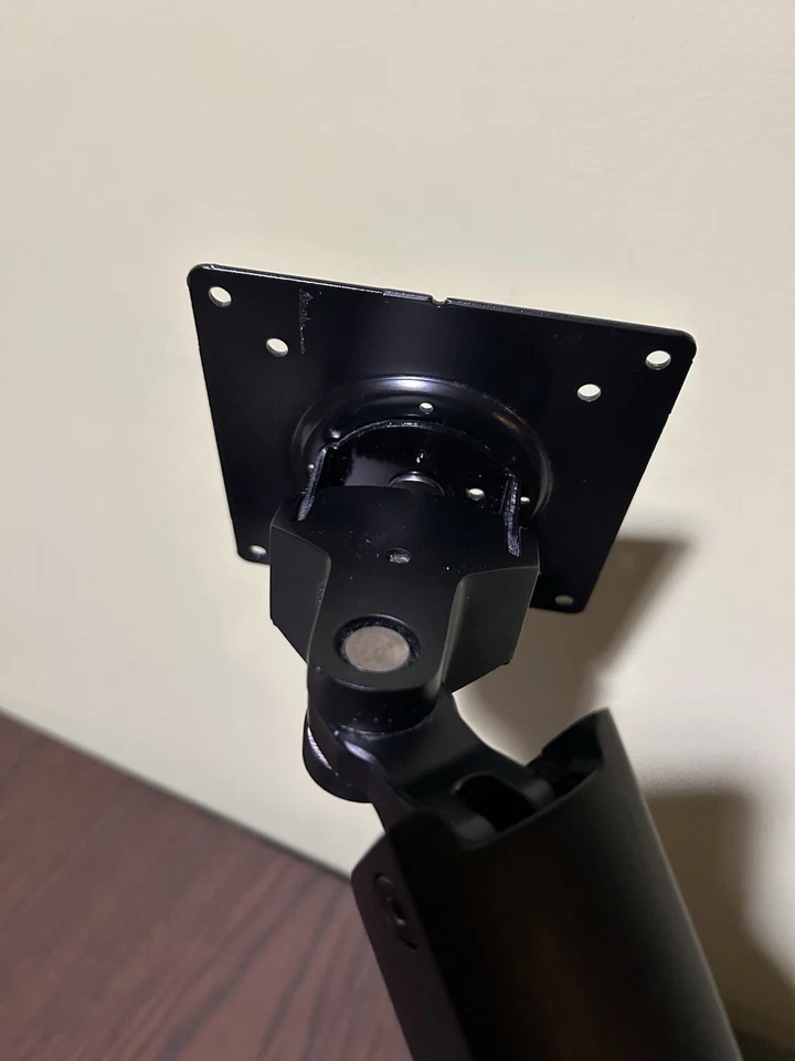 Amazon Basics schwere doppelte Monitorarm Tischhalterung WIE BESEHEN KEINE WERKZEUGE SIEHE FOTOS - Bild 4 von 4