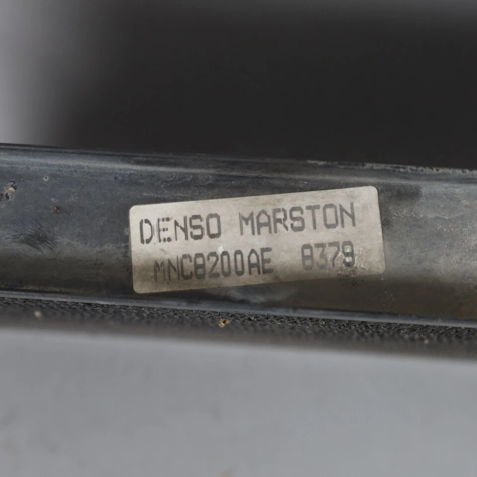 1998-2003 Jaguar XJR XKR Intercooler MNC8200AE OEM Used Foto 2 de 4