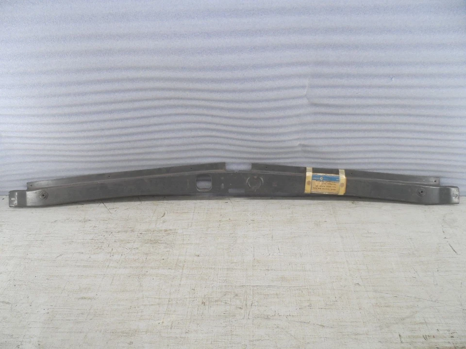 Новая из старых запасов поперечная штанга радиатора 1967-1968 Plymouth Fury Sport Fury Support Assy 2786351 - Изображение 4 из 4