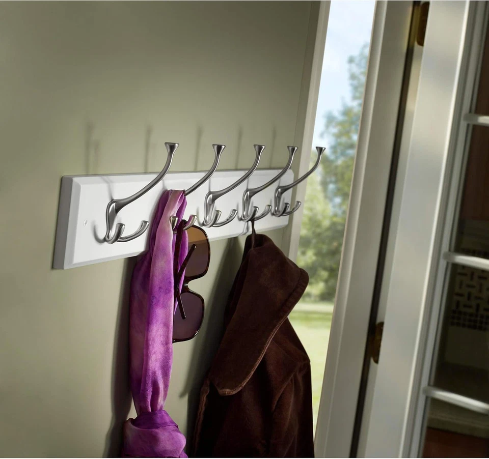 Perchero Liberty Hardware 129848 montado en la pared con 5 ganchos decorativos, 27 pulgadas, Foto 2 de 4