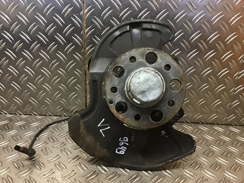 466345 Radlagergehäuse links vorne / Achsschenkel Mercedes-Benz C-Klasse SportC