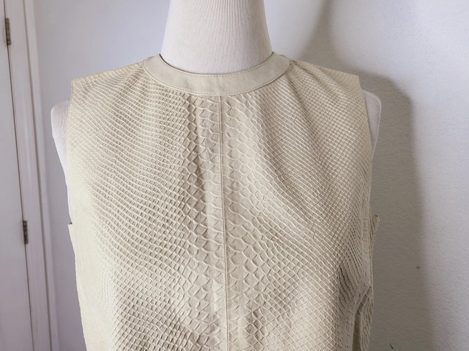 VINCE Top Women's Size Small Ivory Snake Embossed Nabuck Lamb Leather Tank - Image 4 of 4