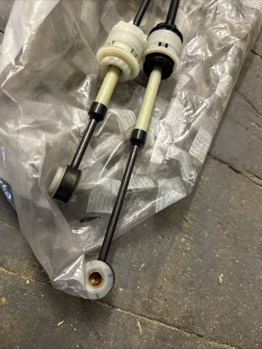 PEUGEOT 207/207CC/207SW Gear Shifting Mechanism Cables 2444CY New Genuine - Picture 3 of 7