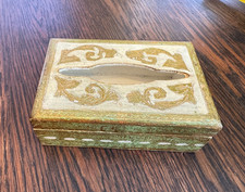 Vintage Italian Florentine Gilt Tissue Box Hand Painted Made in Italy 5.5"
