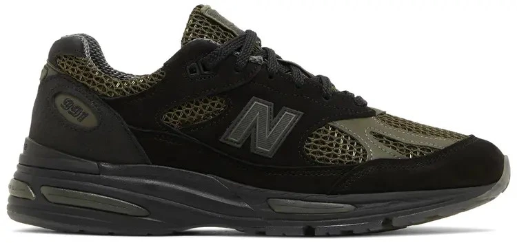 New Balance Stone Island x 991v2 Made in England Black for Sale