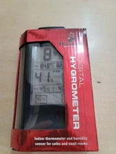Hornady 95909 Digital Hygrometer Red AAA
