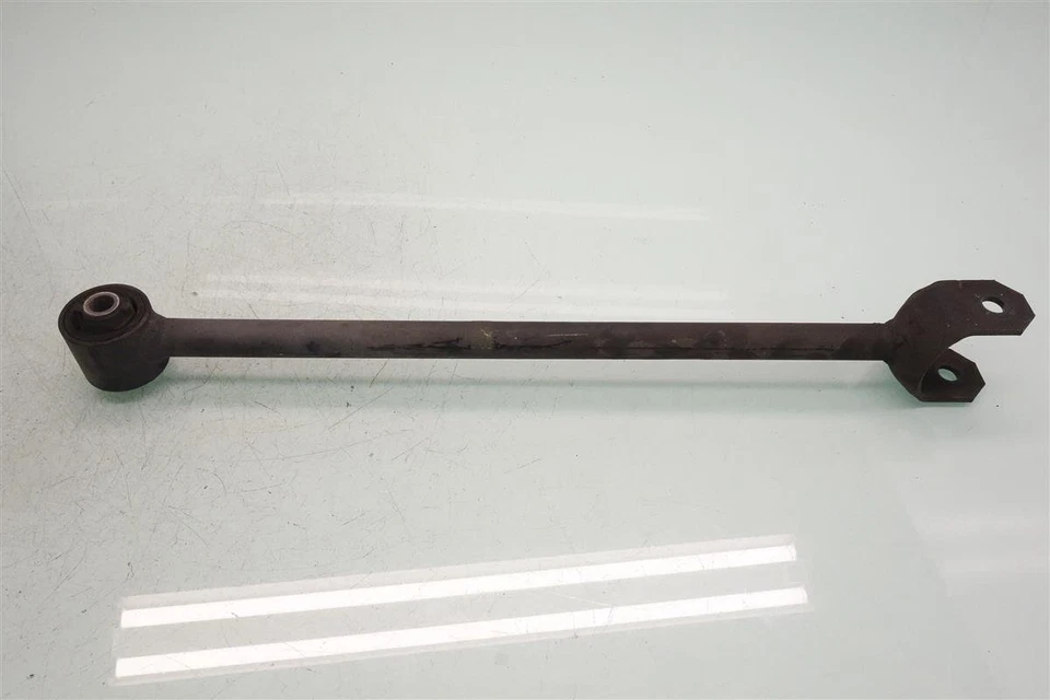 Brazo de control delantero pasajero trasero Toyota Highlander 2004-2007 48710-0E010 Foto 4 de 4