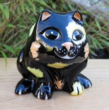 Lorna Bailey CAT EGG CUP Limited Edition 15/75 Aug 03 Reference Catalogue 2 Book