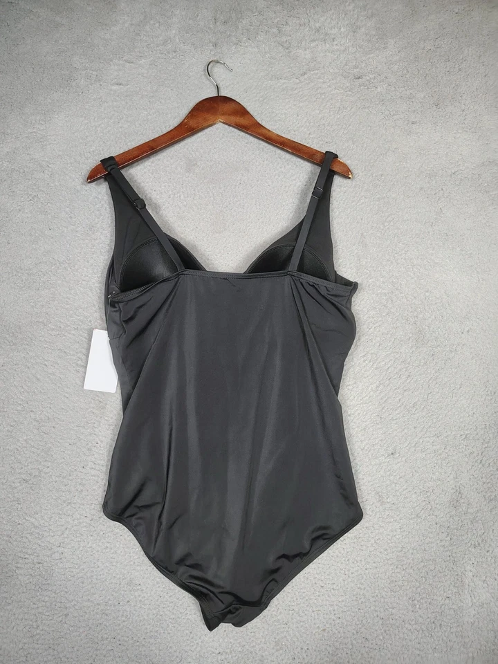 Trajes de baño para todos los trajes de baño para mujer 18 negros fruncidos torcidos delanteros una pieza nuevos con etiquetas Foto 2 de 4