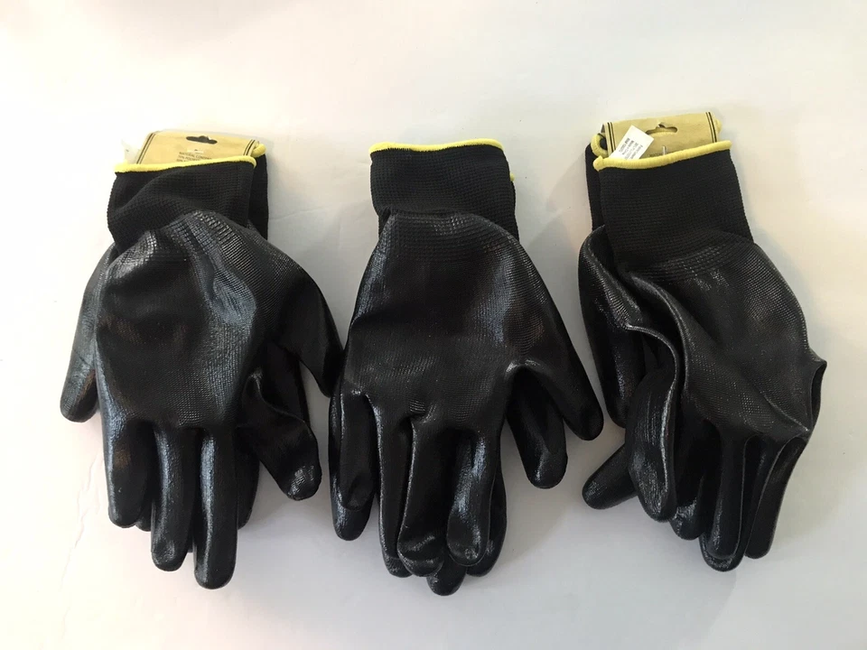3 Pairs Nitrile-Coated Work Gloves - Black - Men’s Size Large - Image 4 of 4