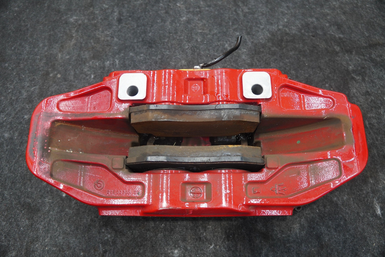 Front Left Brake Caliper Red 670214632 OEM Maserati Grecale Modena 2023 *Note*