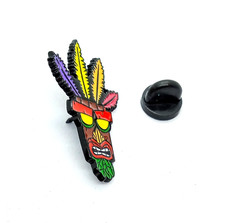 AKU AKU PIN Crash Bandicoot Tiki Ancient Mask...