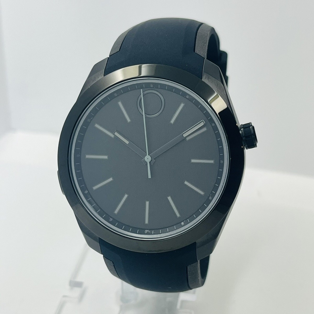 Movado BOLD Motion Men display picture 2