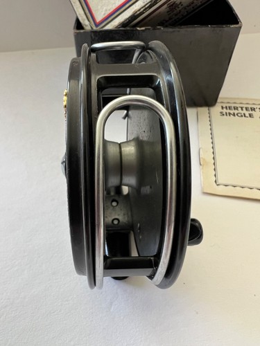 Vintage Herter's Rolls Mark 390 Reel 3-1/2" + Box & Manual 'Made in England' - Picture 5 of 12