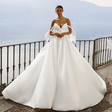 Sleeveless A-Line Wedding Dress Elegant Sweetheart customized Beach Bride Gown