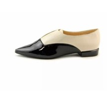 Nine West Women Pointy  Flat  Dress ShoesLeather Oxford Black Taupe  6 5Pre-Owne