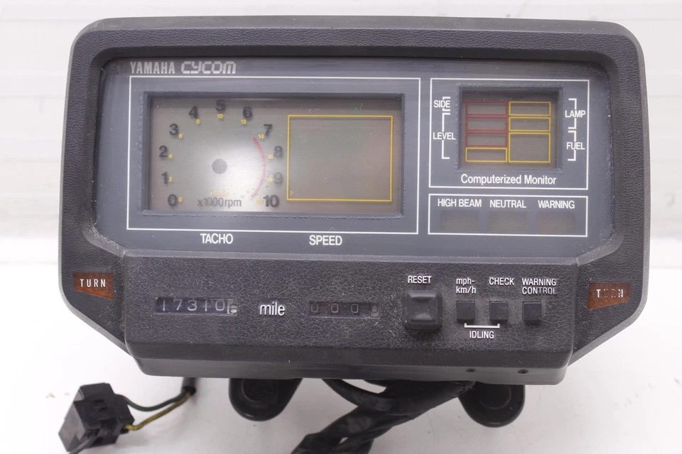 82 YAMAHA VIRAGO 920 XV920 OEM MEDIDORES VELOCÍMETRO 10L-8353H-00-00 R3.BX19 Foto 2 de 4