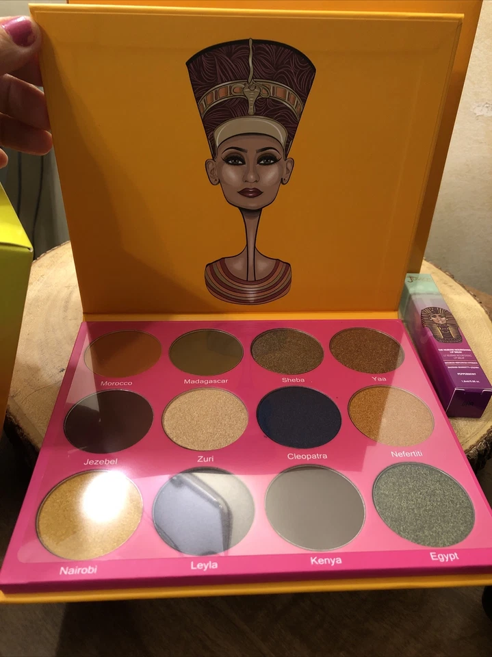 JUVIAS PLACE THE NUBIAN 2&THE NUBIAN GLOW &PEPPERMINT LIP BALM NIB - Image 3 of 4