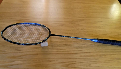 YONEX ASTROX 88S PRO BADMINTON RACKET (4U G5) - EMERALD BLUE
