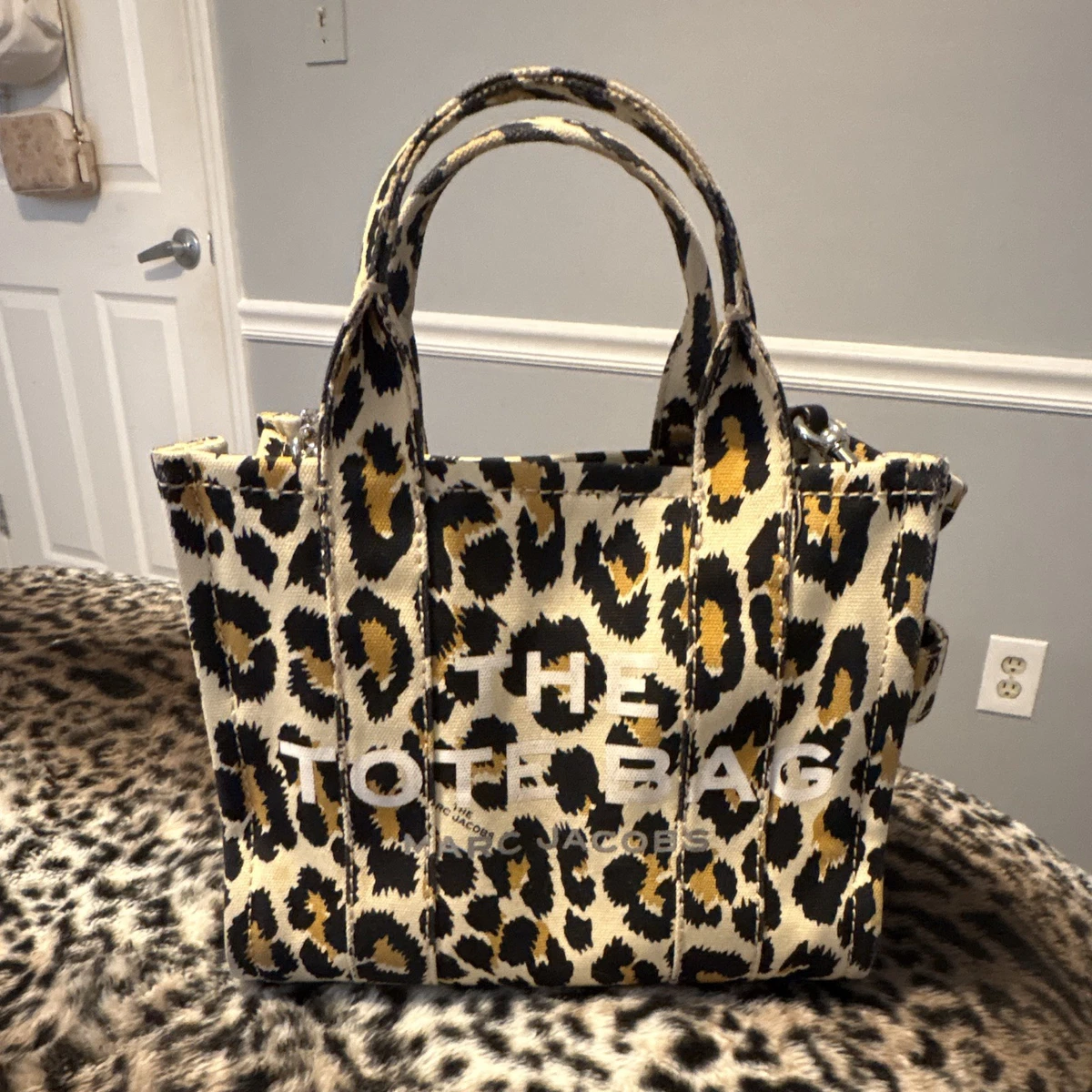 Marc Jacobs Animal Print Tote Bags & Handbags for Women for sale