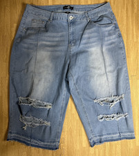 NWOT Ashley Stewart Distressed Ripped Denim Capri- Size 20