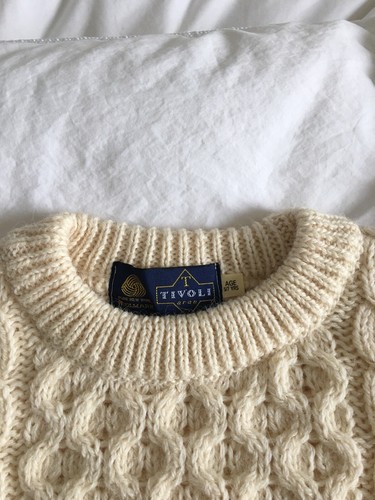 TIVOLI ARAN PURE NEW WOOL CABLE KNIT PULLOVER SWEATER SIZE 5/7 YEARS - Picture 4 of 8
