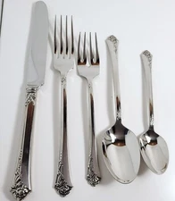 Oneida Damask Rose Stainless Place Setting 5 Piece 
