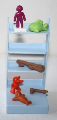 PLAYMOBIL 5494 ETAGERE BLEU CLAIR AVEC JOUETS ATELIER DU PERE NOEL - Photo 1/2