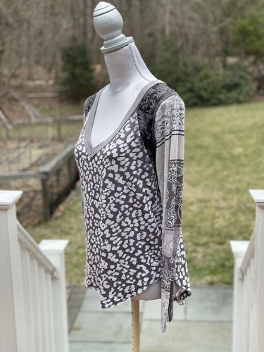 We The Free Top Women's Gray Friday Night Mixed Print Chic Boho Raw Cuff Small - Picture 7 of 10