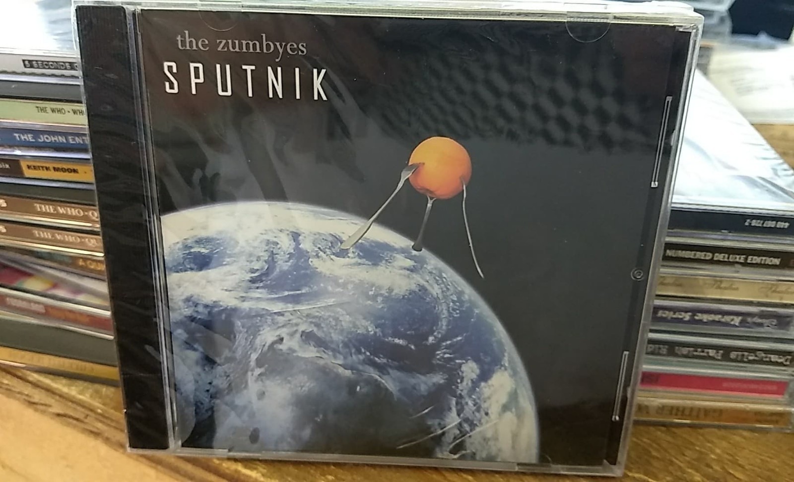 РЕДКИЙ НОВЫЙ/ЗАПЕЧАТАННЫЙ КОМПАКТ-ДИСК ZUMBYES - SPUTNIK С БЕСПЛАТНОЙ ДОСТАВКОЙ!