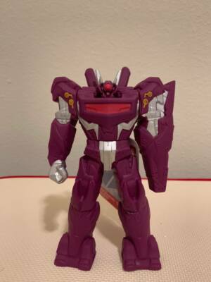 SHOCKWAVE GAURDIANS TRANSFORMER VYNYL ACTION FIGURE 6'' HASBRO
