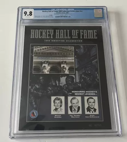CGC 9.8 1999 Hockey Hall of Fame Wayne Gretzky Induction Celebration Program