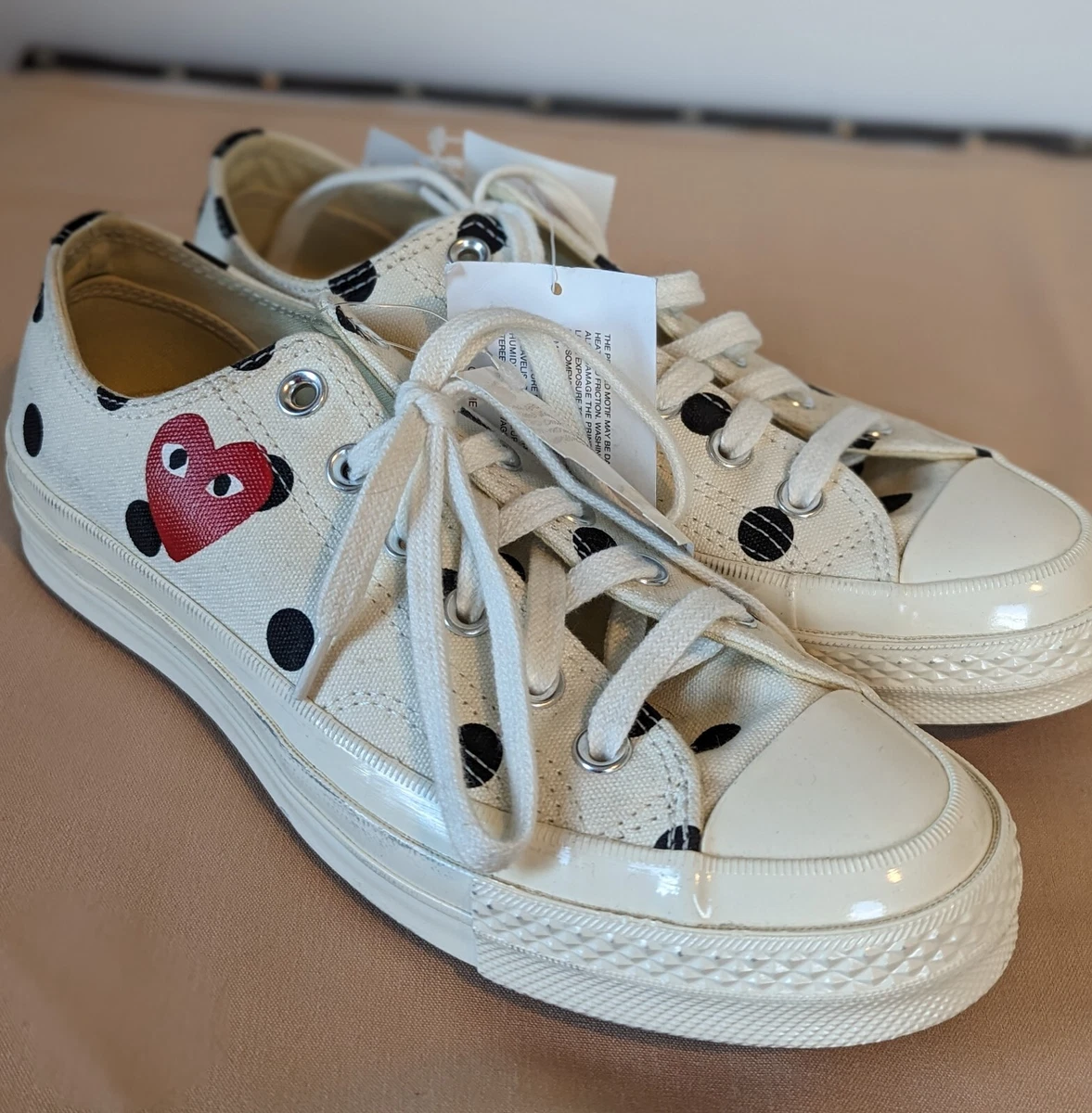 Play converse polka clearance dot chuck taylor