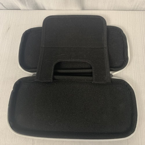 Nintendo SWITCH/Lite, Custodia da Viaggio Morbida da Trasporto Nero/Bianco - Foto 8 di 9