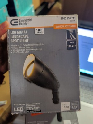 120-Volt to 277-Volt 14-Watt 1100 Lumens Black Integrated LED Outdoor FloodLight