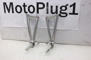 2008 - 2016 Yamaha R6 YZFR6 OEM Rear Passenger foot pegs Back Foot rests SET