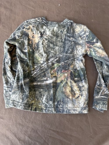 Carhartt Long-Sleeve Camo Pocket Shirt 2T Outdoor Logo Spell Out Down Arm - Picture 5 of 6
