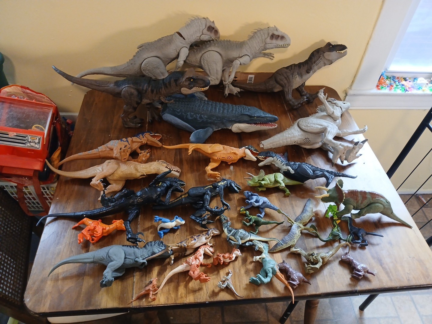 JURASSIC World  Lot Jurassic Park Lot Dinosaur Toy Collection  32