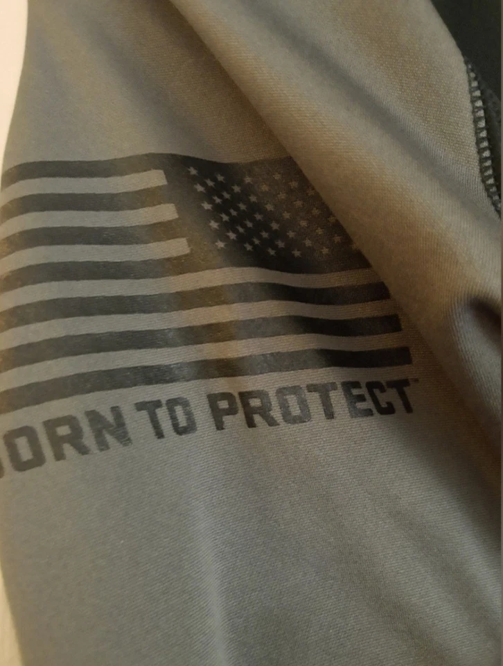 USCCA Women Zip Up Hoodie M America Patriotic 2A Firearms Tactical - Image 4 of 4
