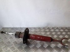 AUDI A4 8D2, B5 Stoßdämpfer vorne links 8D0413031BG 2.50 Diesel 110kw 25139070