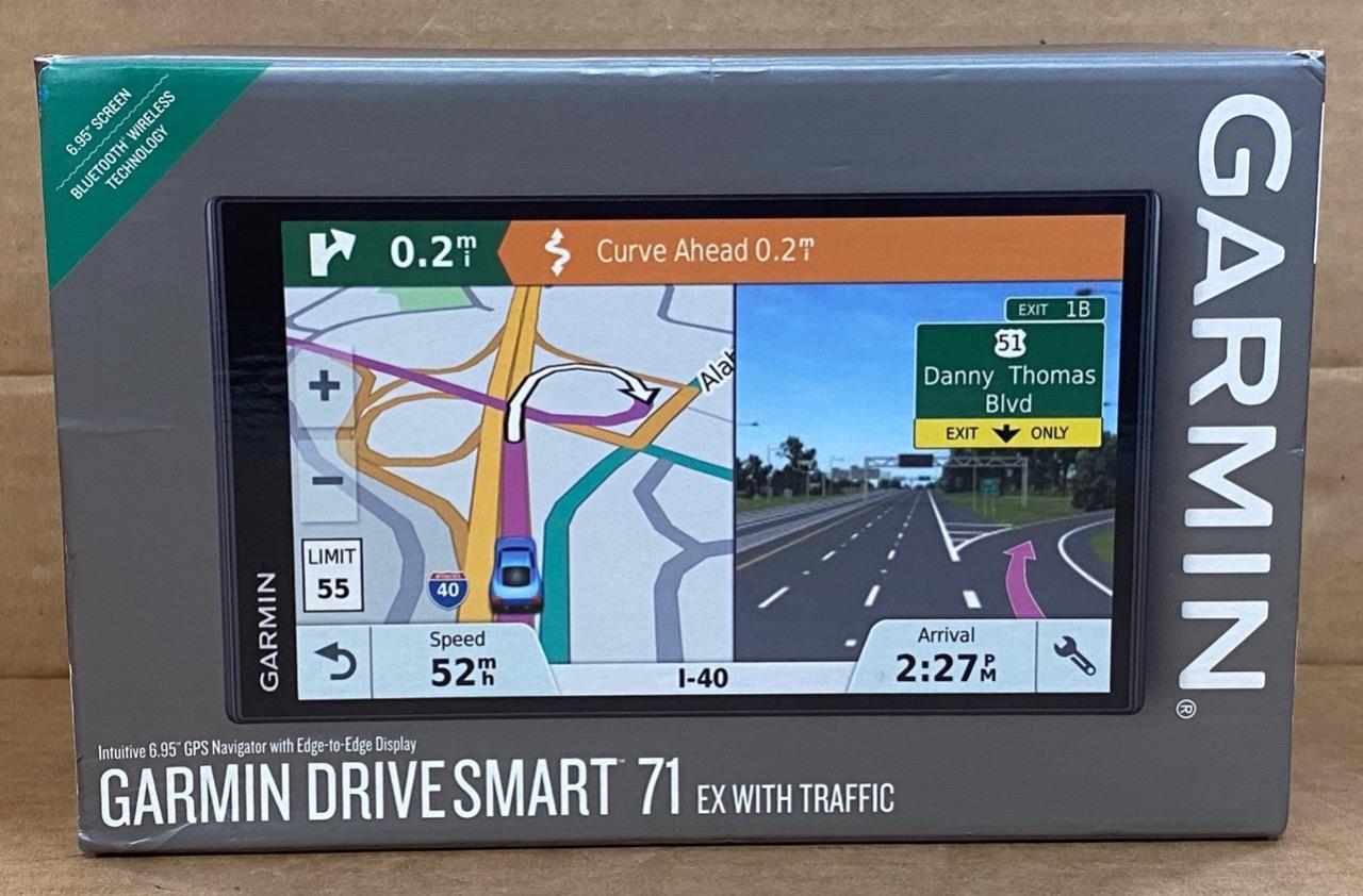 GARMIN DRIVESMART 71 EX W/ TRAFFIC 6.95" GPS NAVIGATOR BRAND NEW OPEN