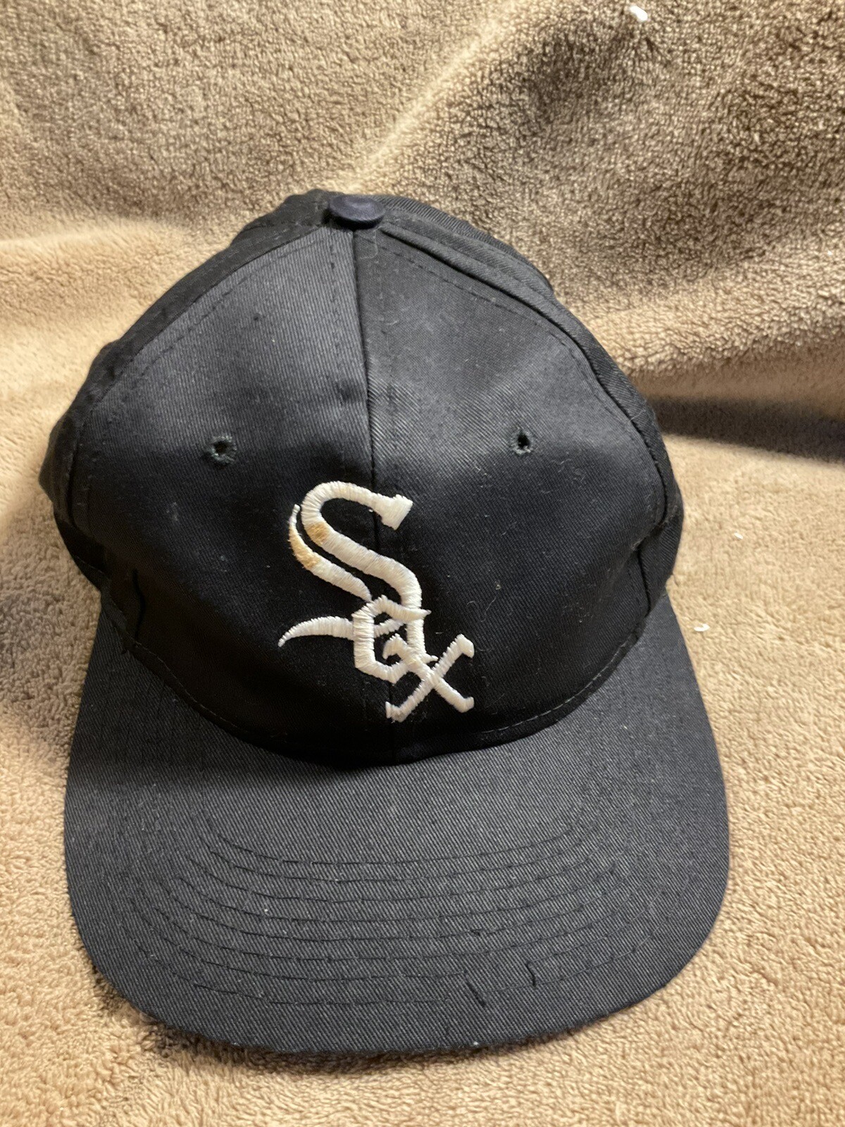Vintage SnapBack Hat Chicago White Sox Hat Black Dome… - Gem