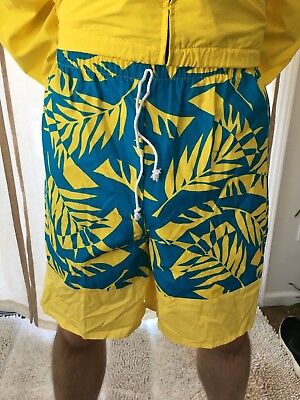 Vintage Shorts Long shorts Hawaiian Print On Sale