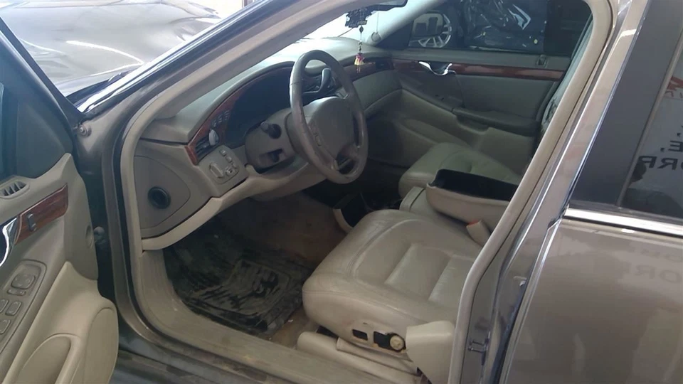 DEVILLE   2001 Keys/Latches/Locks 1665488 Foto 2 de 4