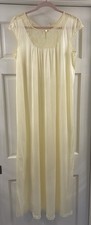 VTG JCPenney Yellow Nylon Nightgown Lace Yoke Full Length Cap Sleeve M NWOT